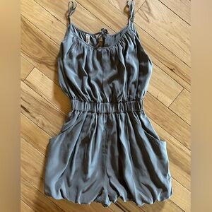 Ever Gray Romper with Elastic Waist and Relaxed Fit